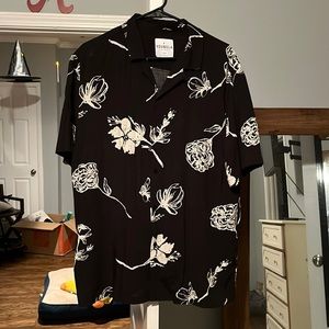 YoungLA new sz large beach shirt